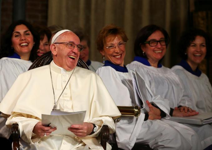 Papež, ki z enim preprostim stavkom premika gore. | Foto: Reuters