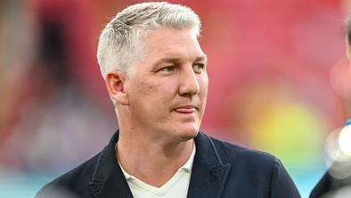 Schweinsteiger na Majorki uživa s skrivnostno svetlolasko