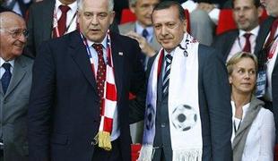 Erdogan in Sanader na Dunaju