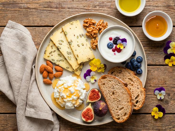 Tradicionalni mlečni izdelki danes spet postajajo del sodobnega življenjskega sloga in nove “foodie” kulture. | Foto: Spar