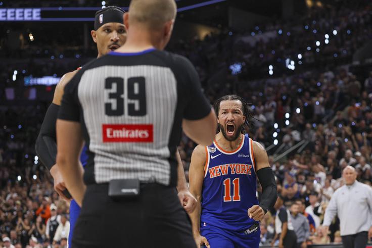 Na štirih tekmah v finalni seriji je Jalen Brunson presegel mejo 30 točk. | Foto: Reuters
