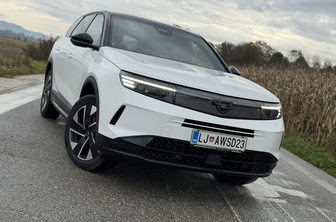 Opel grandland – ne zasluži si sence Kitajcev, glavni izziv pa je pri ceni in prepoznavnosti