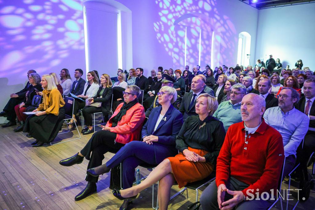 Prireditev ob 35-letnici TOM telefona z okroglo mizo