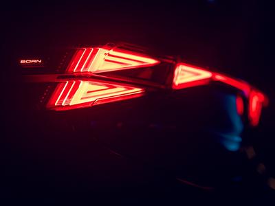 Prva napoved: Španci čez nekaj dni razkrijejo prenovljeni cupra born #video