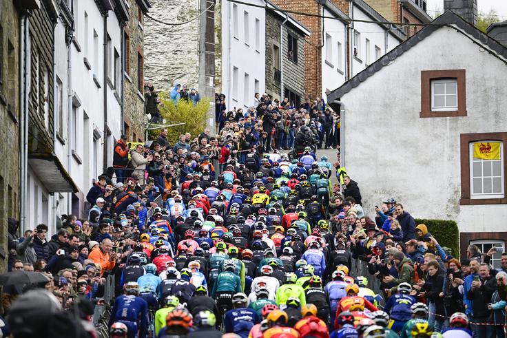 Glavnina na drugem vzponu dneva na Côte de Saint-Roch | Foto: Guliverimage