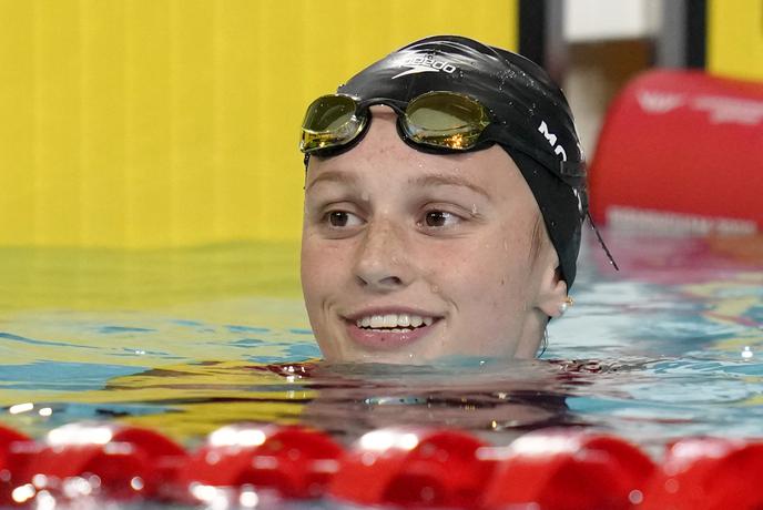 Kanadčanka Summer McIntosh z novim rekordom še na 400 mešano
