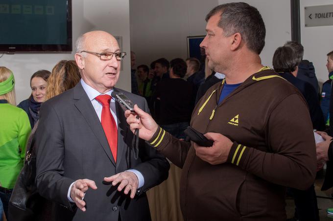 Predsednik Bogdan Gabrovec se je opravičil v imenu OKS. | Foto: Žiga Zupan/Sportida