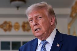 Trump z novimi carinami za 60 držav. Odzvala se je EU.