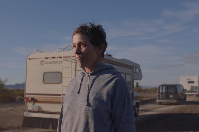 Nomadland | Frances McDormand v filmu Dežela nomadov (Nomadland), ki velja tudi za enega od favoritov za oskarje. | Foto IMDb