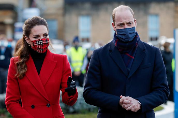 princ William, Kate Middleton | Ljudje niso vajeni tega, da se Kate in William požvižgata na pravila. | Foto Reuters