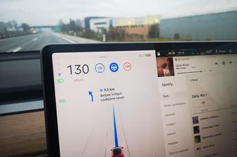 Bodo tesle v Evropi kmalu vozile skoraj same? Prvo zeleno luč lahko dajo Nizozemci.