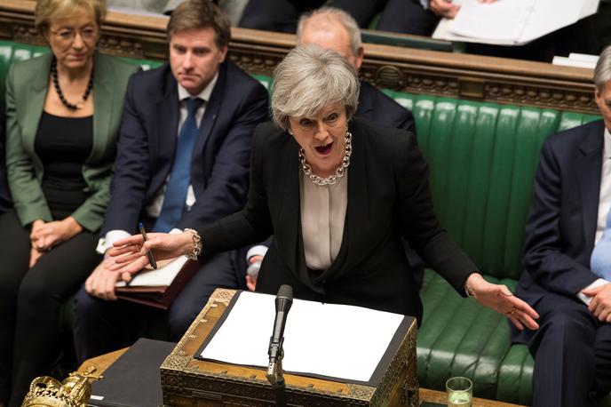 Theresa May | Theresa May je imela znova težko sejo v britanskem parlamentu. | Foto Reuters