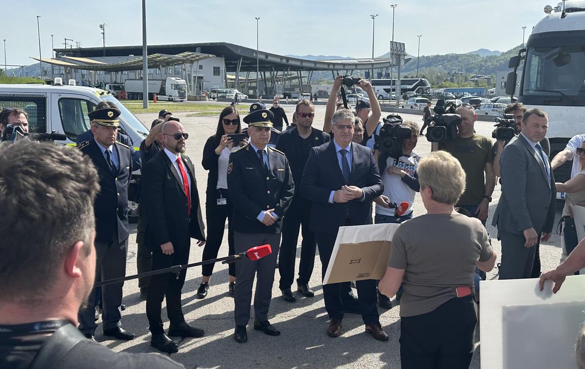 Obrežje | V peticiji po besedah Palovšnika zahtevajo, da vlada na meji s Hrvaško zagotovi varovanje kot v času schengna, "ko je bil prehod migrantov čez naše območje minimalen". | Foto STA