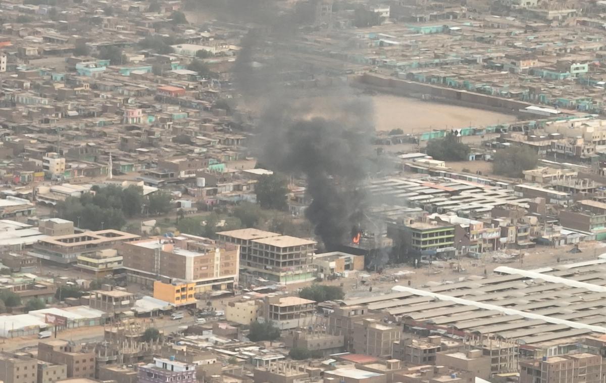 Sudan | Kljub nekaj poskusom prekinitve ognja noben ni pripeljal do resnejših pogajanj o izhodu iz krize. | Foto Reuters