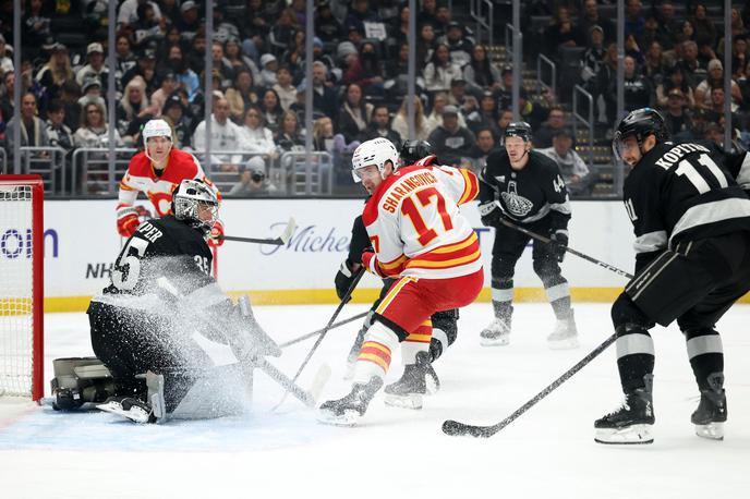 Anže Kopitar, Los Angeles Kings | Kopitarjev gol so sodniki po ogledu posnetka razveljavili. | Foto Reuters