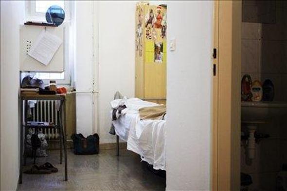 Pavliha: Razmere v slovenskih zaporih niso urejene