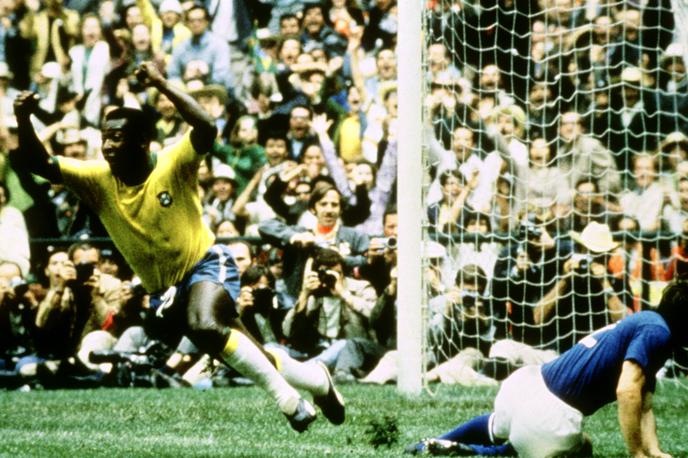 Pele SP 1970 | Brazilec Pele je svoj tretji naslov svetovnega prvaka kronal z zadetkom v finalu proti Italiji. | Foto Reuters