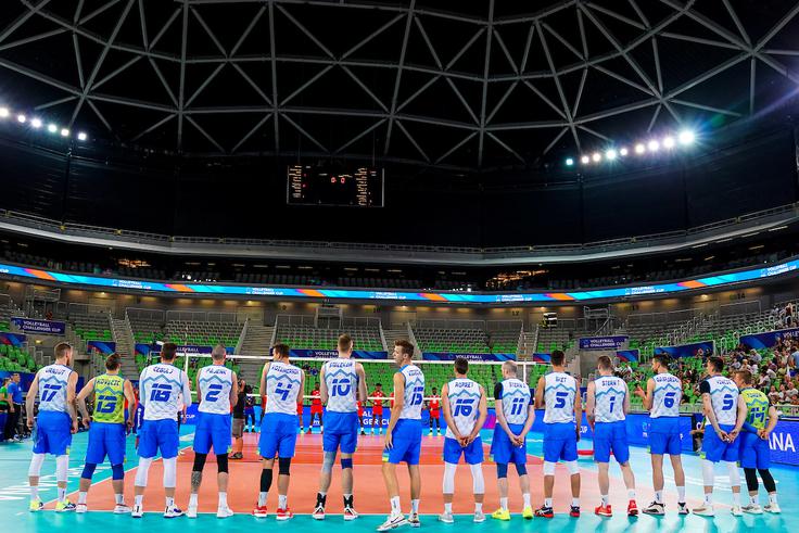 Slovenske odbojkarje so v tem poletju čakale tri misije. Ena je že pod streho, v Stožicah so osvojili pokal Challenger in se uvrstili v ligo narodov. | Foto: Matic Klanšek Velej/Sportida