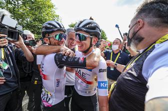 Tadej Pogačar se na dirke vrača že danes, in to v družbi mladega Slovenca