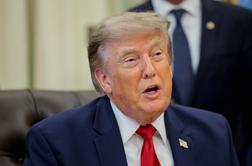 Trump napovedal blokado Hormuške ožine, ZDA izvedle močan napad #video