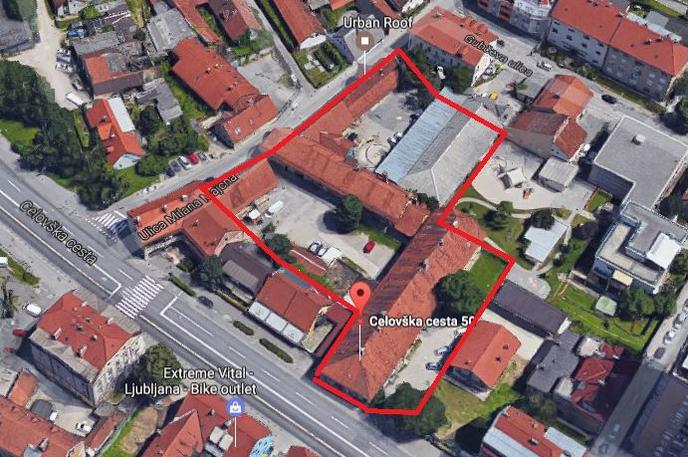 Zazidljivo zemljišče v Spodnji Šiški | Za zemljišče nasproti Stare cerkve, kjer je dovoljena gradnja 150 stanovanj, želi prodajalec iztržiti najmanj 1,75 milijona evrov.