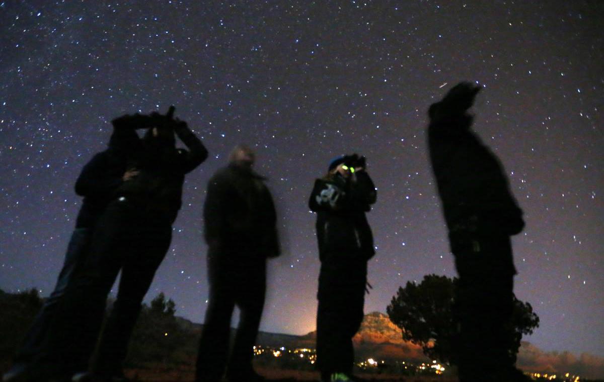 Nočno nebo, astronomija | Točka opazovanja se bo od severovzhoda višala in bolj se bomo bližali jutranji zori, bliže bodo meteorni roji. | Foto Reuters