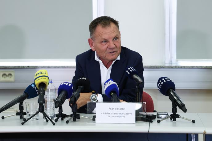 Franci Matoz | Franci Matoz je razkril, da je na kraj akcije prišel tudi sam in intenzivno spremljal potek dogajanja. | Foto STA