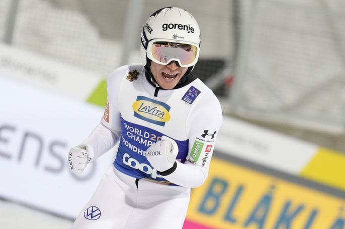 SP Trondheim Anže Lanišek zlata kolajna | Anže Lanišek je odlično opravil s finalnim skokom na Hollmenkolnu in z 8. mesta napredoval na četrto. | Foto Guliverimage