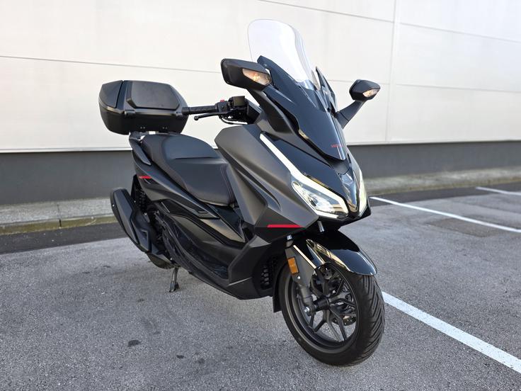 Honda NSS350 Forza | Foto: Jakob Lenassi