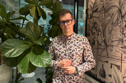 Nekoč so ga zasmehovali, danes Žan Nekrep razkriva sistem, ki mu mesečno prinaša 5.400 evrov zaslužka