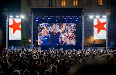 Vročico finala Lige prvakov je Heineken prenesel tudi v Ljubljano