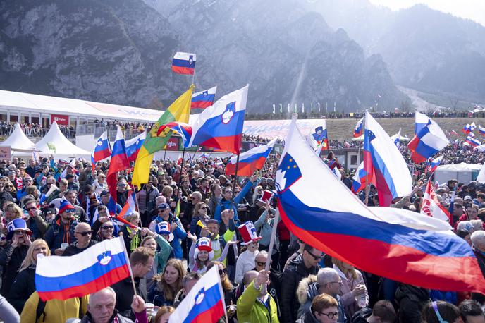 Planica 2024 | Konec tedna bo zaradi večjega števila obiskovalcev na območju Planice spremenjen prometni režim.  | Foto Guliverimage
