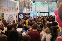 Reka obiskovalcev (2)_1200