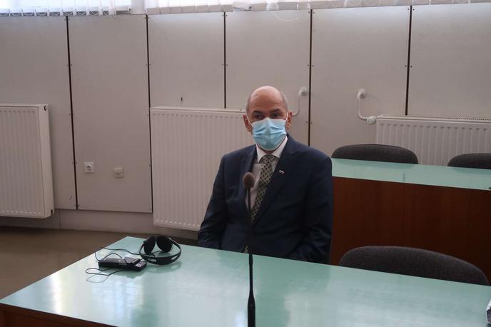 Janez Janša | Premier Janez Janša je danes na celjskem sodišču dejal, da ostaja pri prvotnem zagovoru, ki ga je podal na prvem sojenju leta 2018.  | Foto STA