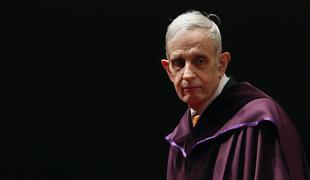 V prometni nesreči je umrl John Nash
