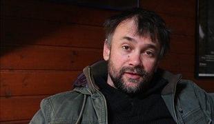 Janez Burger: Cirkus in vojna sta šovbiznis