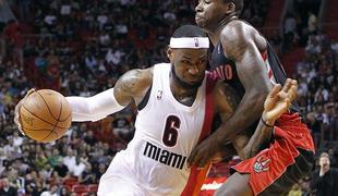 LeBron James 30 točk za 18. zmago Miamija