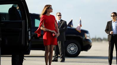 Mediji ne nehajo govoriti o zadnji opravi Melanie Trump