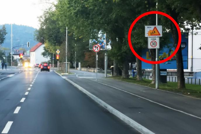 Opozorilo: to je prometna past sredi mesta #foto