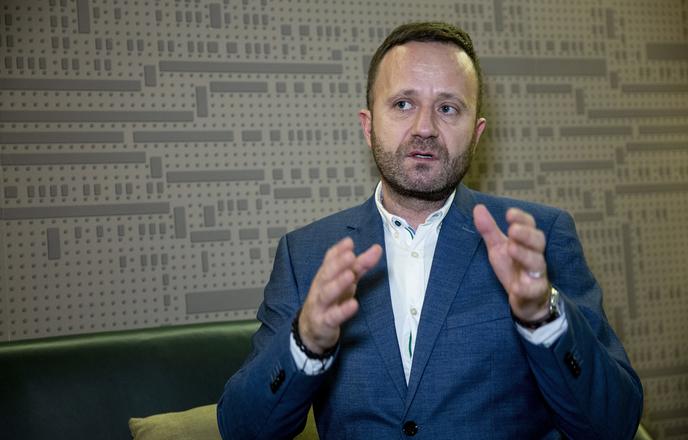 "Imamo veliko postaranih otrok. 'Zapacali smo njihove duše'"