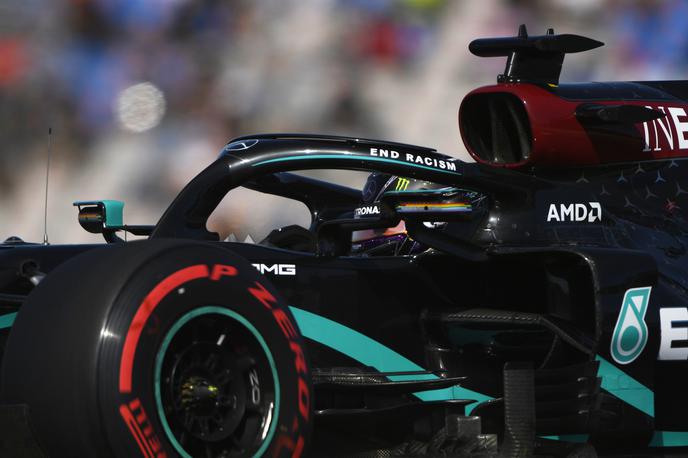 Lewis Hamilton | Lewis Hamilton do novega pole-positiona. | Foto Reuters