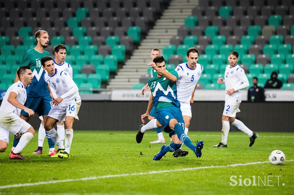 Slovenija : San Marino, slovenska nogometna reprezentanca