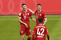 Bayern z izjemno zmago potrdil deveti zaporedni naslov