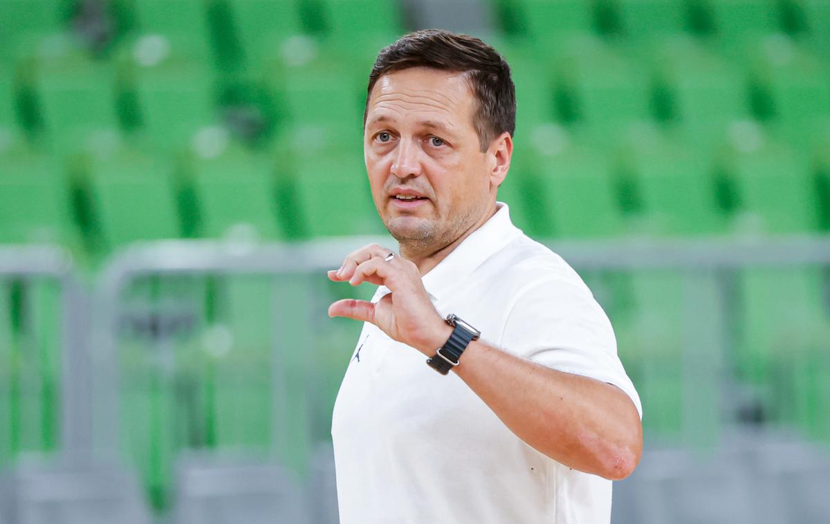 Aleksander Sekulić | Aleksander Sekulić je s Slovenijo klonil še na tretji pripravljalni tekmi. | Foto Aleš Fevžer