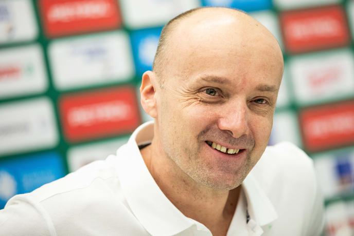 Jure Zdovc prevzel evroligaša!