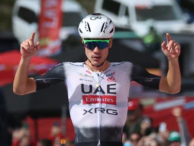 Uradno: Juan Ayuso podpisal petletno pogodo z ekipo Lidl-Trek