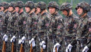 Večina proti prisotnosti slovenskih vojakov v Afganistanu