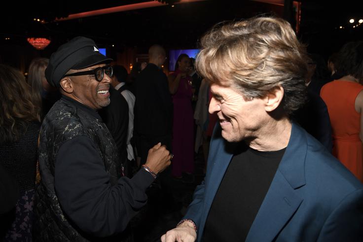 Spike Lee (režiser Črnega KKKlanovca) in Willem Dafoe (nominiran za upodobitev Vincenta van Gogha v filmu At Eternity's Gate) | Foto: Getty Images