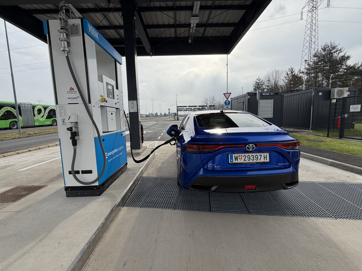 Toyota mirai | Foto: Gregor Pavšič