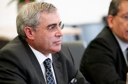 Zunanji minister BiH vinjen udeležen v prometni nesreči
